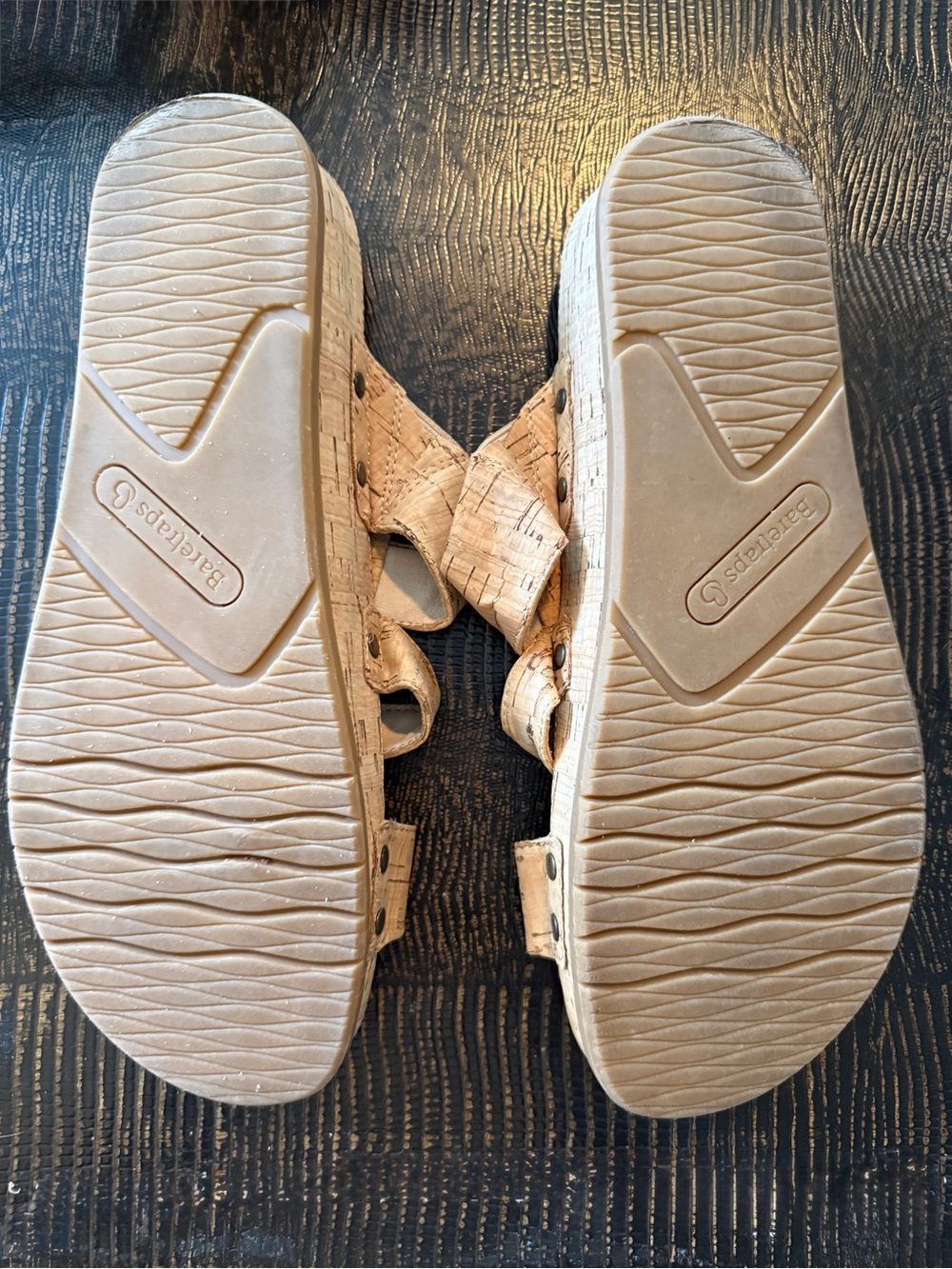 Bear Traps Cork Memory Foam Cella Sandals Natural Cork Buckle Detail Sz 9 | GUC - Picture 13 of 14